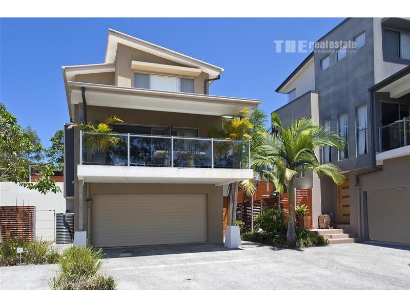 17 Great Southern Drive, Robina QLD 4226