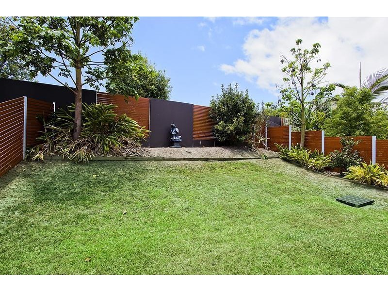 17 Great Southern Drive, Robina QLD 4226