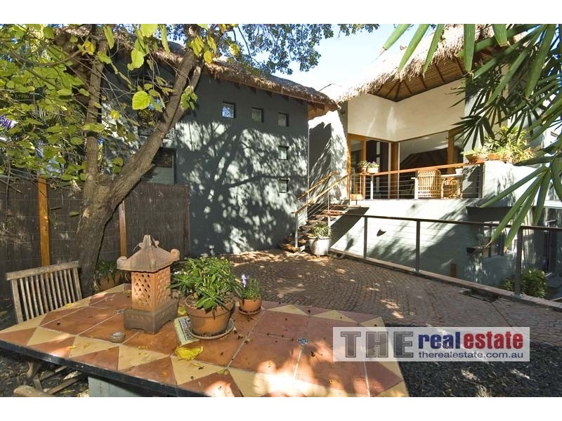 2081 Gold Coast Highway, Miami QLD 4220