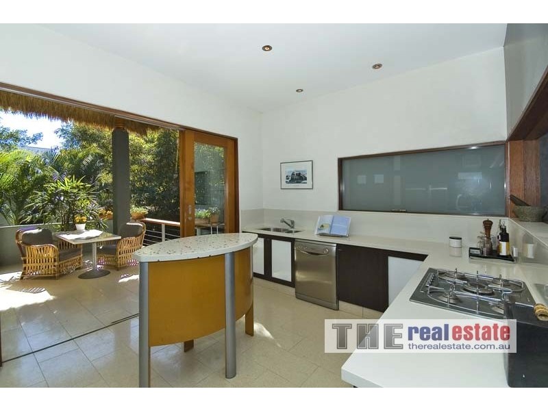 2081 Gold Coast Highway, Miami QLD 4220