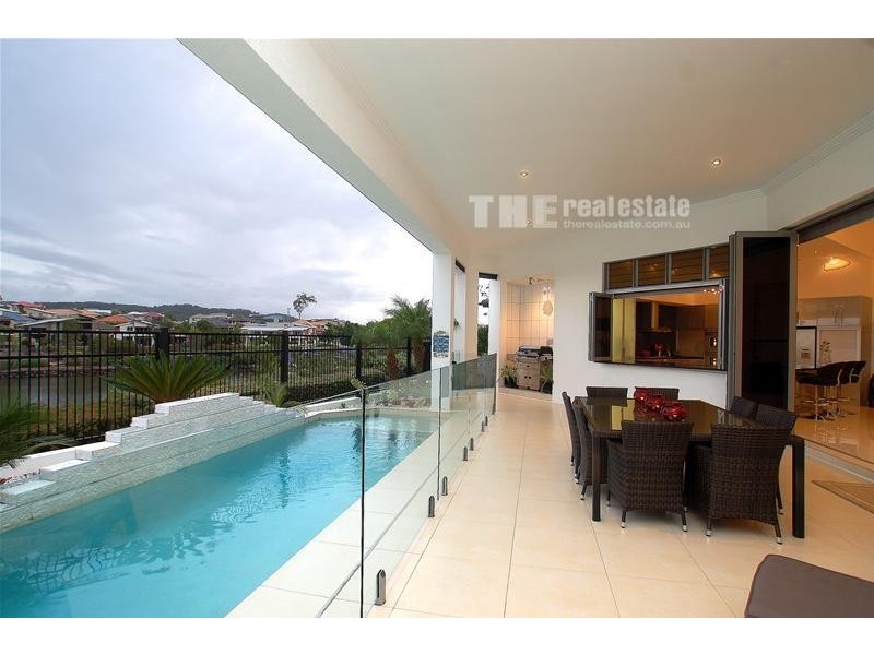 27 Azzurra Drive, Varsity Lakes QLD 4227