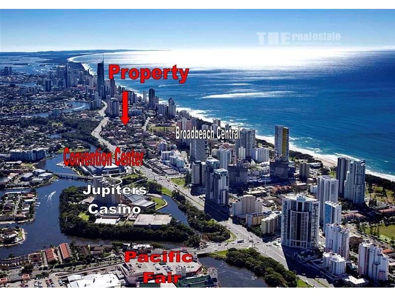 26 Armrick Avenue, Broadbeach QLD 4218