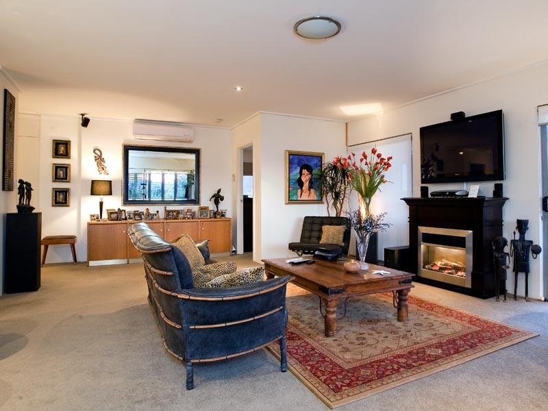 302/11 Sunshine Parade, Miami QLD 4220