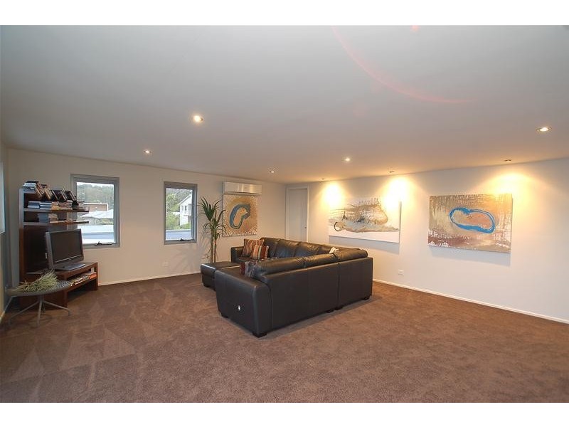 16 Koolang Crescent, Reedy Creek QLD 4227