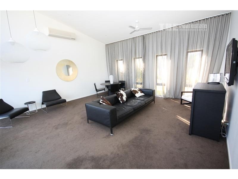 67/2 Inland Drive, Tugun QLD 4224