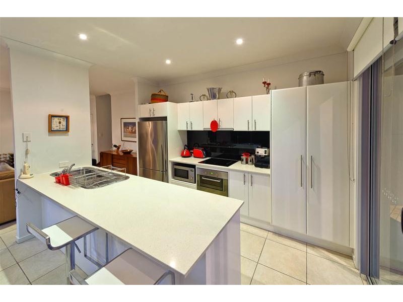 1/10 Comore Drive, Varsity Lakes QLD 4227