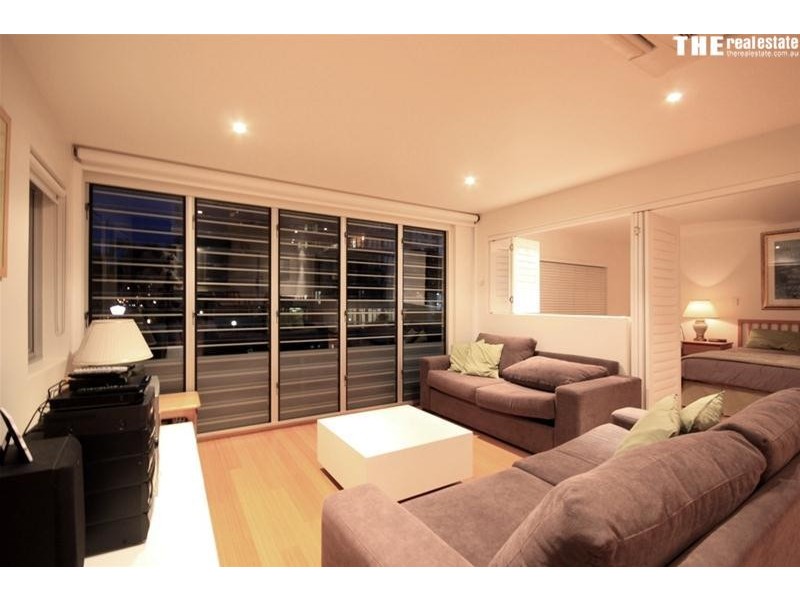 6/130 The Esplanade, Burleigh Heads QLD 4220