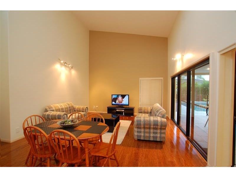 53 Observatory Drive, Reedy Creek QLD 4227