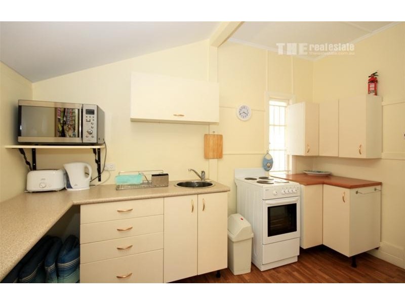 6 Christine Avenue, Burleigh Heads QLD 4220