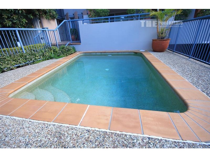 12/98 Petrel Avenue, Mermaid Beach QLD 4218