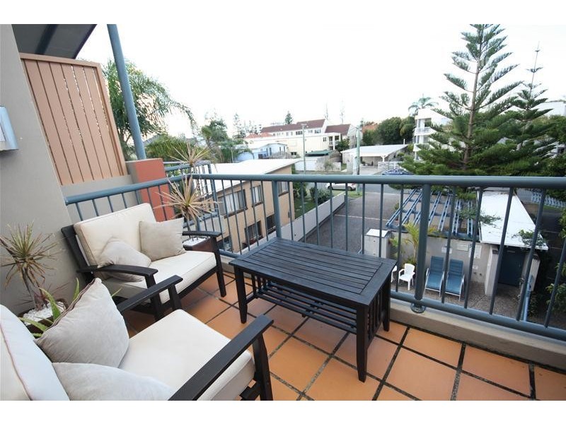 12/98 Petrel Avenue, Mermaid Beach QLD 4218