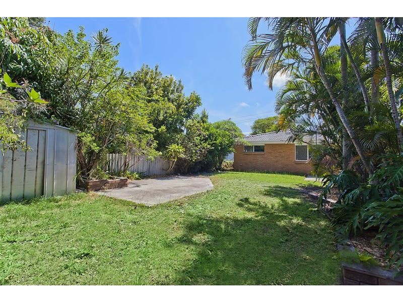 51 Nobby Parade, Miami QLD 4220