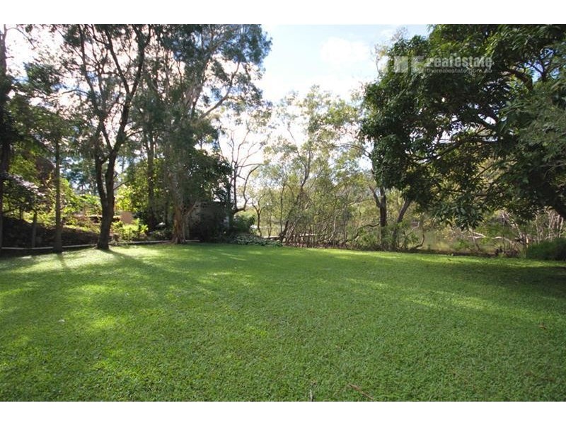 52 Tallebudgera Creek Road, Tallebudgera QLD 4228