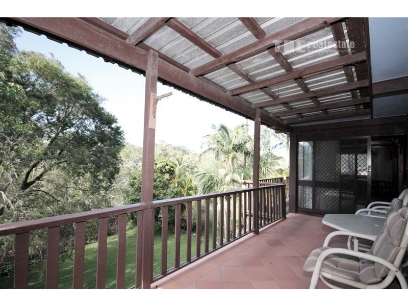 52 Tallebudgera Creek Road, Tallebudgera QLD 4228