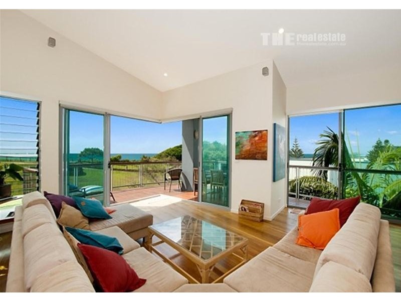 7 Brakes Crescent, Miami QLD 4220