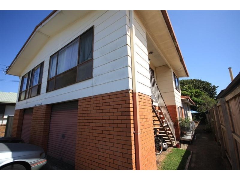 41 Mountain View Avenue, Miami QLD 4220