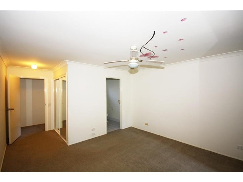 23 Cosmos Court, Elanora QLD 4221