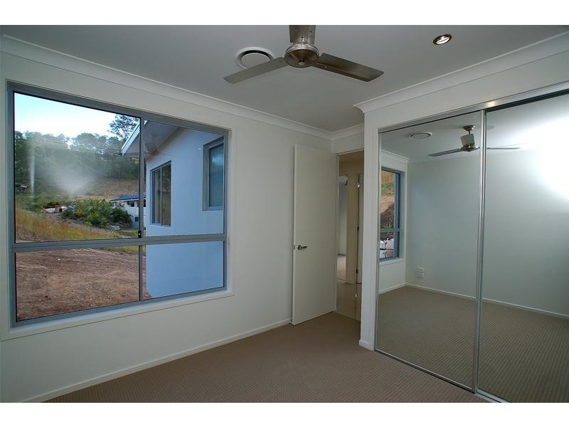 16 Laceflower  Court, Reedy Creek QLD 4227