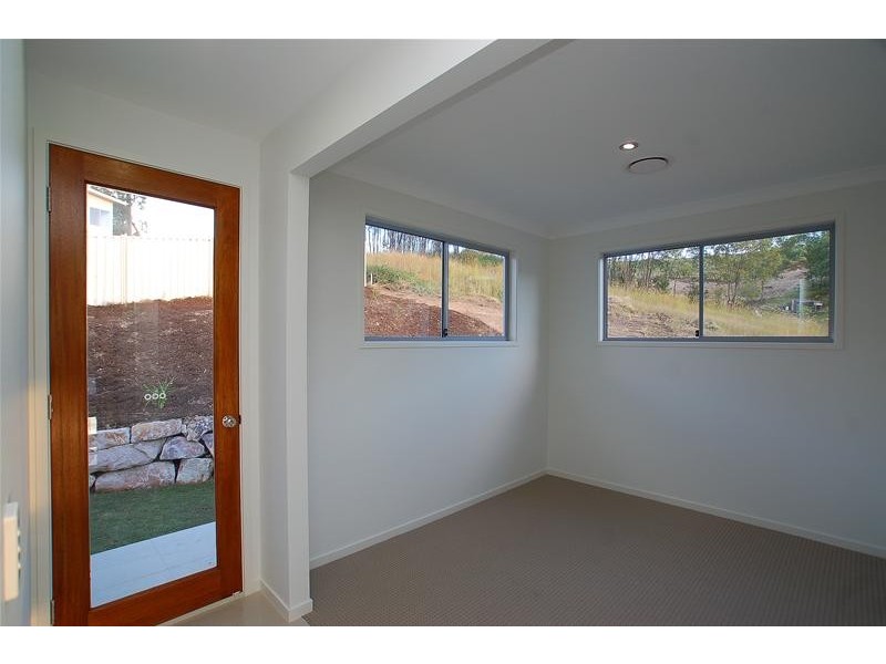 16 Laceflower  Court, Reedy Creek QLD 4227