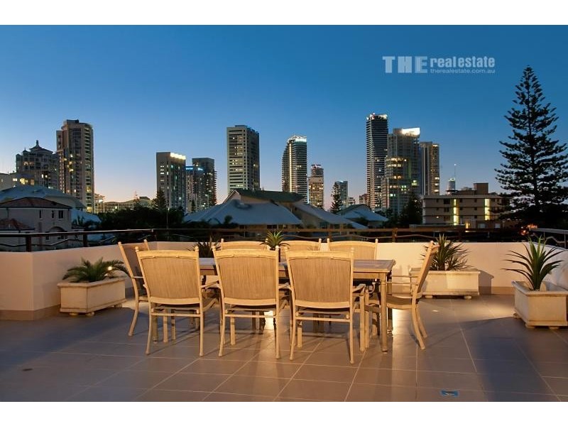 12A Peerless Avenue, Mermaid Beach QLD 4218