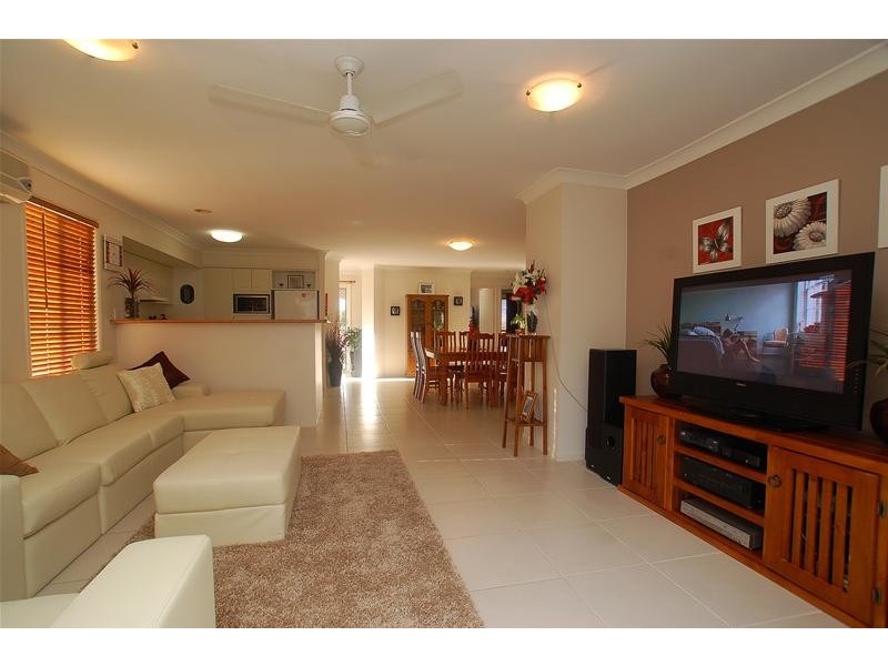 71/2 Langport Parade, Mudgeeraba QLD 4213