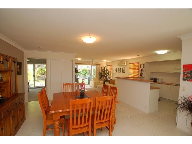 71/2 Langport Parade, Mudgeeraba QLD 4213