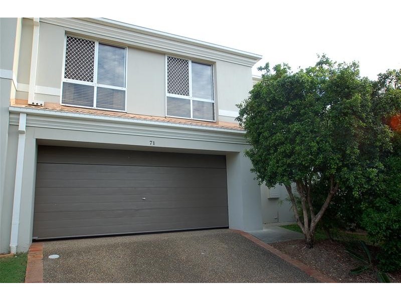 71/2 Langport Parade, Mudgeeraba QLD 4213