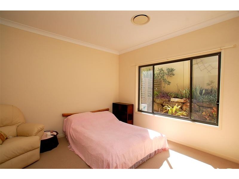 44 Heights Drive, Robina QLD 4226