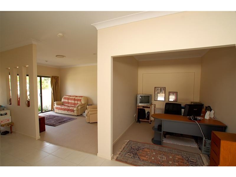 44 Heights Drive, Robina QLD 4226