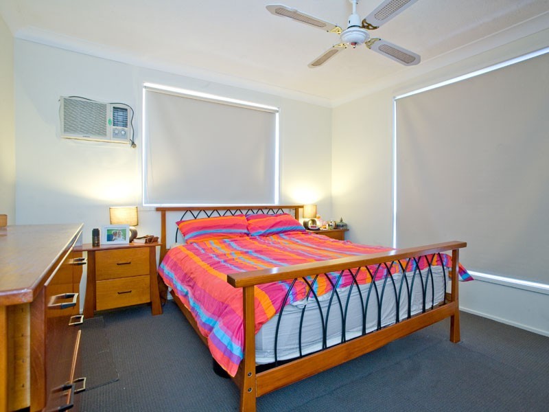 125 Explorers Way, Highland Park QLD 4211