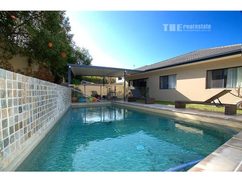 45 Heights Drive, Robina QLD 4226