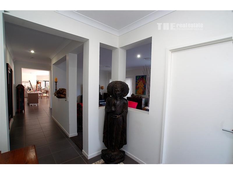 45 Heights Drive, Robina QLD 4226