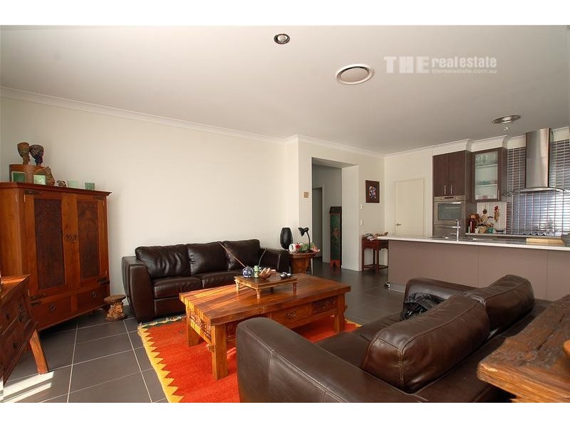 45 Heights Drive, Robina QLD 4226