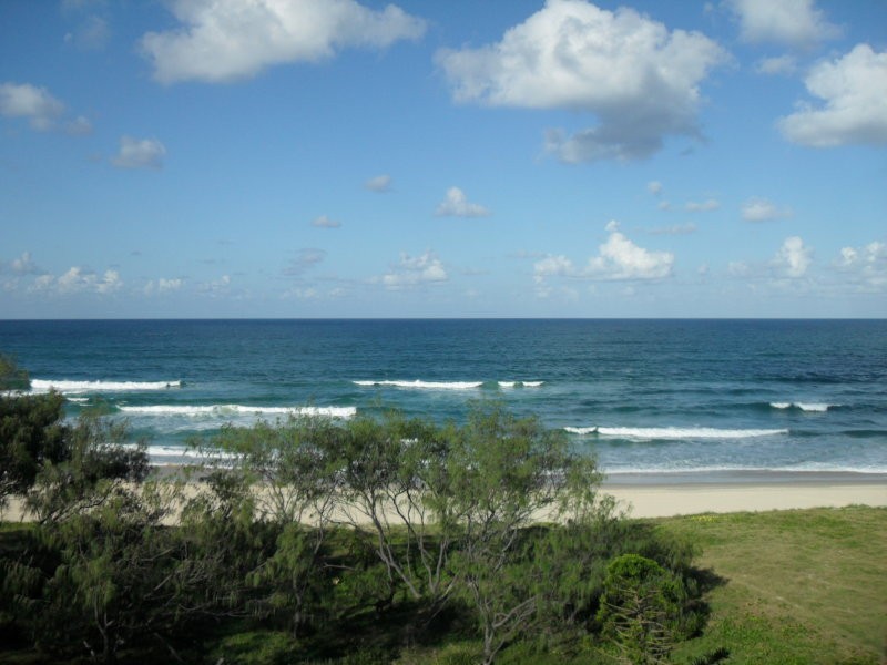 4/255 Hedges Avenue, Broadbeach QLD 4218