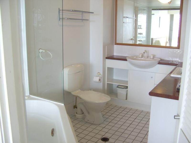 65/210 Surf Parade, Surfers Paradise QLD 4217