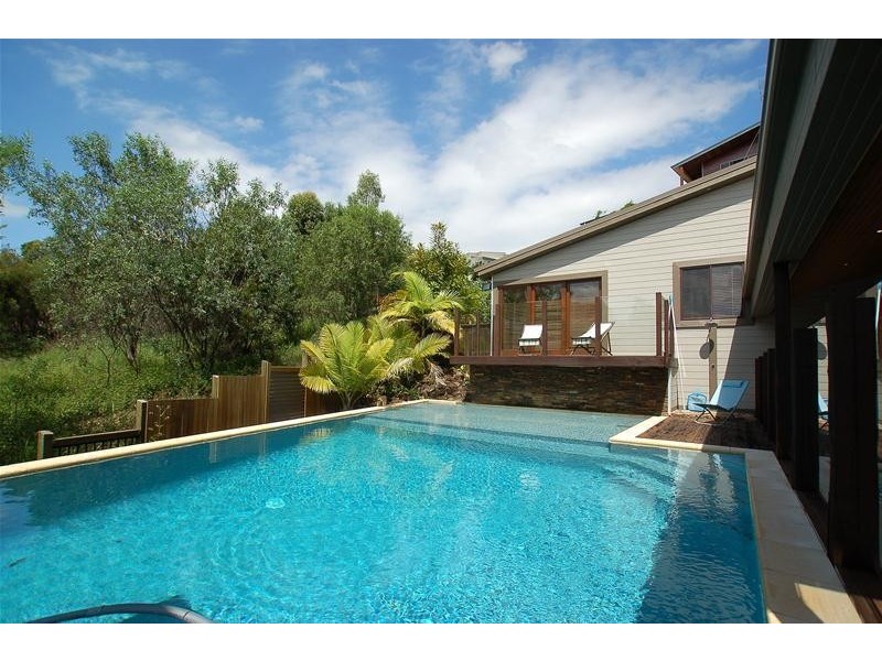 13 Molonglo Close, Reedy Creek QLD 4227