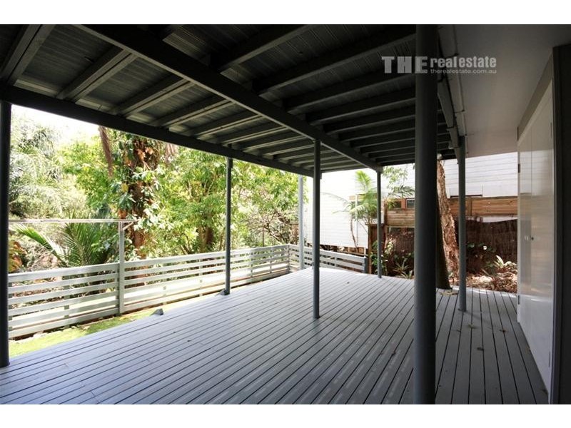 36 Woodgee Street, Currumbin QLD 4223