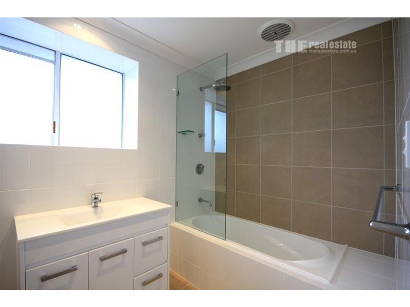 36 Woodgee Street, Currumbin QLD 4223