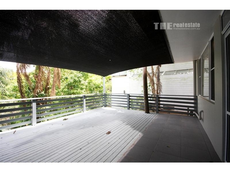 36 Woodgee Street, Currumbin QLD 4223