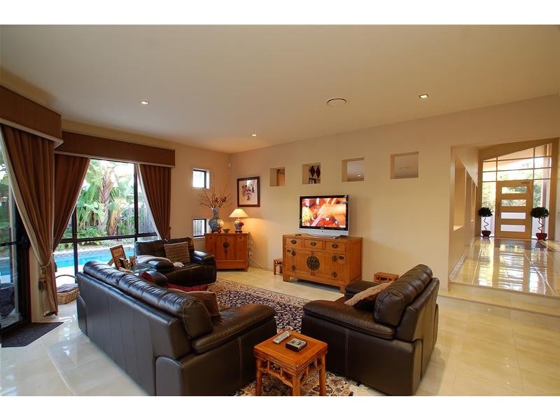 35 Observatory Drive, Reedy Creek QLD 4227