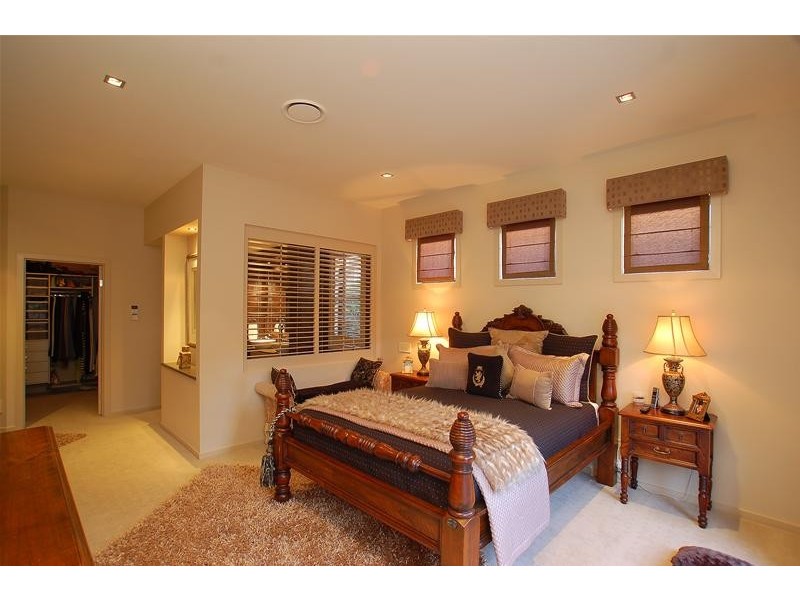 35 Observatory Drive, Reedy Creek QLD 4227