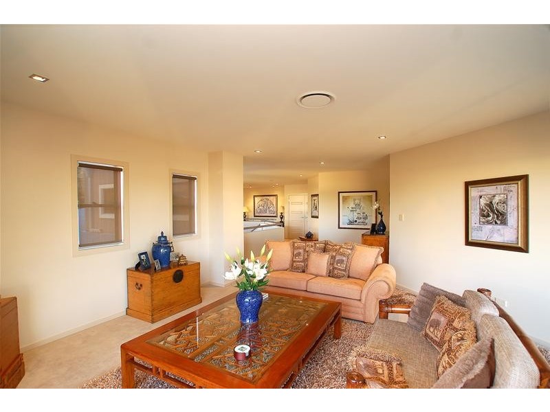 35 Observatory Drive, Reedy Creek QLD 4227