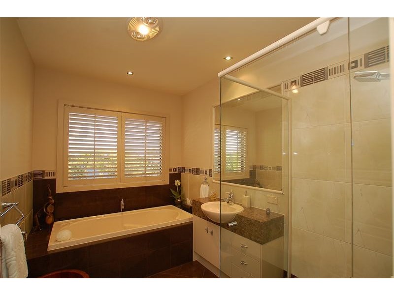 35 Observatory Drive, Reedy Creek QLD 4227