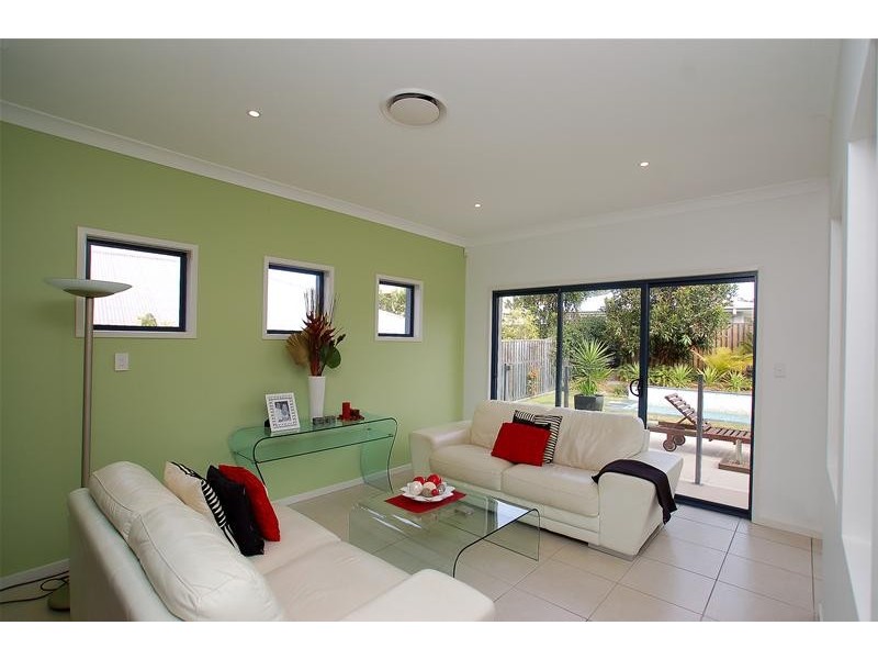 16 Gilgandra Close, Reedy Creek QLD 4227