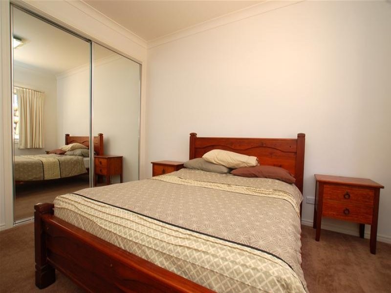 6 Golden Grove Boulevard, Reedy Creek QLD 4227