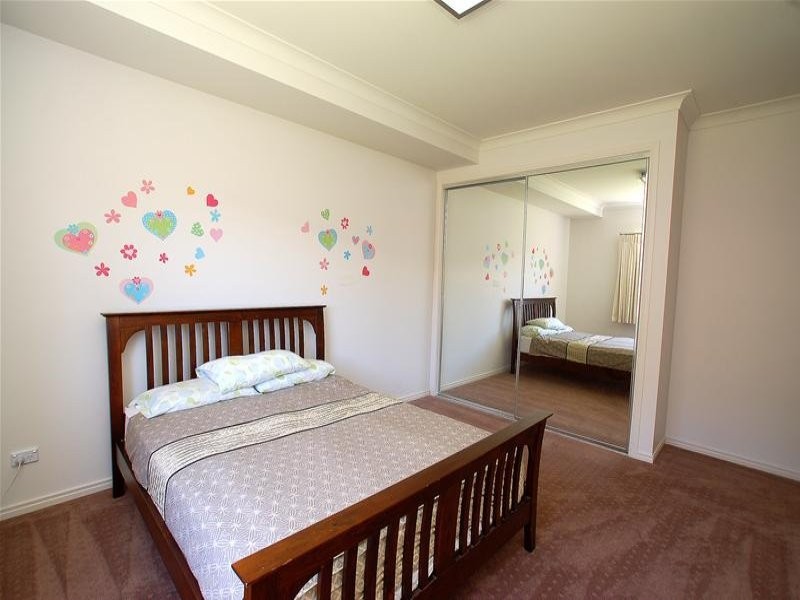 6 Golden Grove Boulevard, Reedy Creek QLD 4227