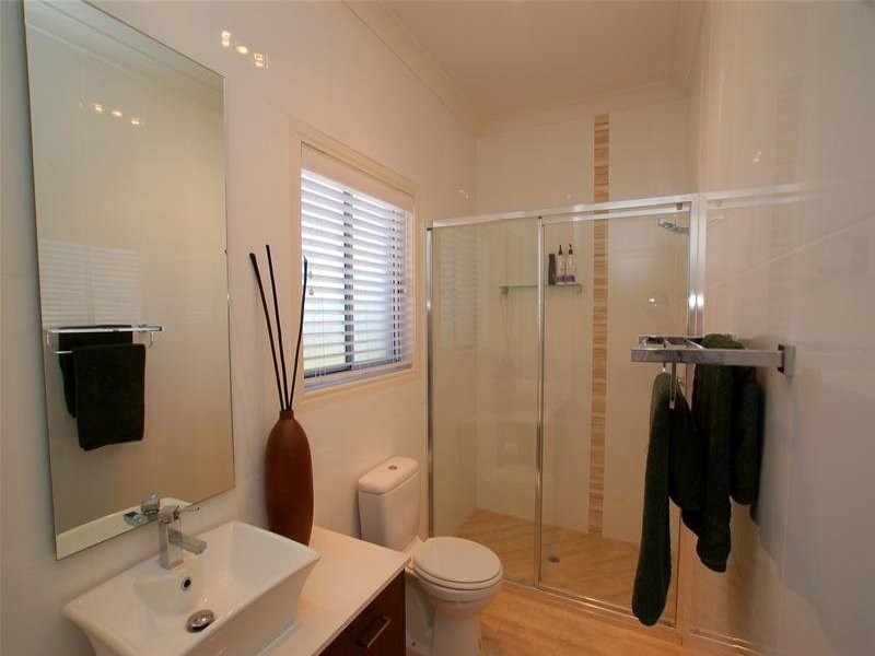 6 Golden Grove Boulevard, Reedy Creek QLD 4227