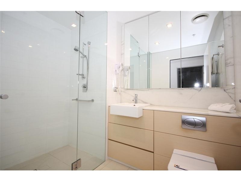 2101/2-14 The Esplanade, Burleigh Heads QLD 4220