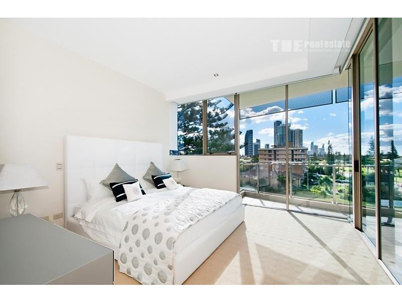 401/252 Hedges Avenue, Mermaid Beach QLD 4218