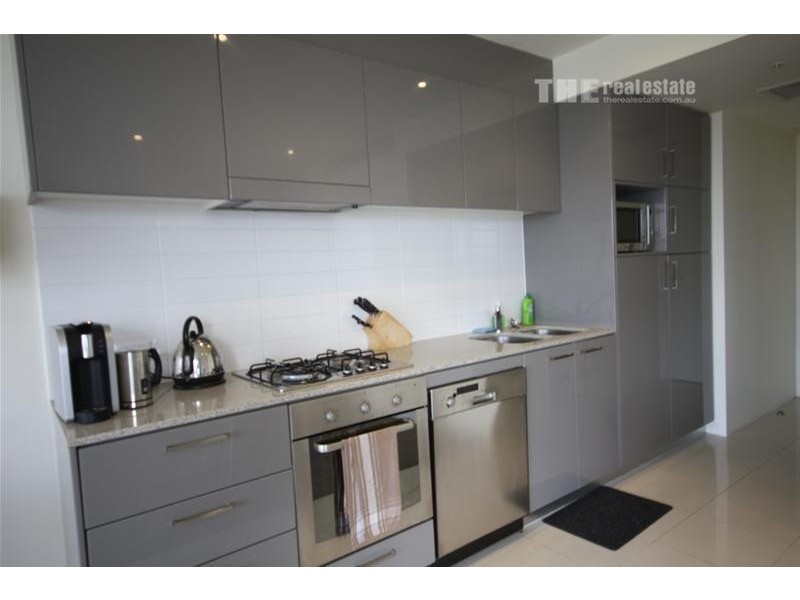 1102/4 Wahroonga Avenue, Surfers Paradise QLD 4217